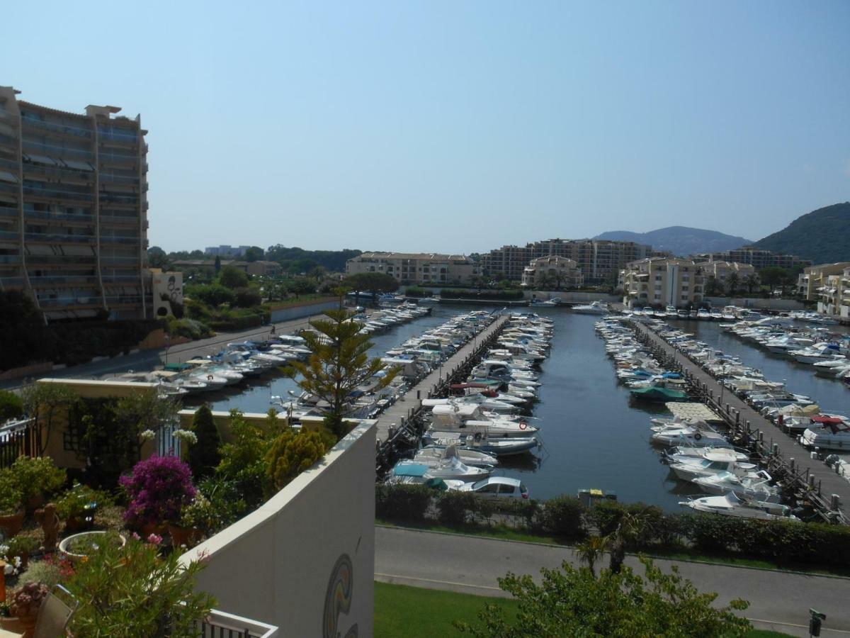 Appartement Le France - Vacances Cote D'Azur Mandelieu Exterior foto