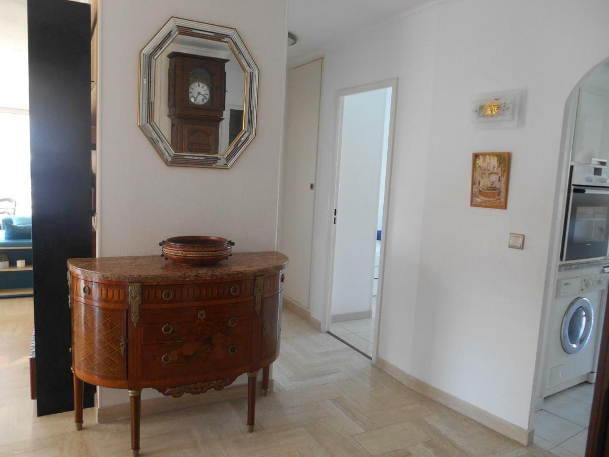 Appartement Le France - Vacances Cote D'Azur Mandelieu Exterior foto
